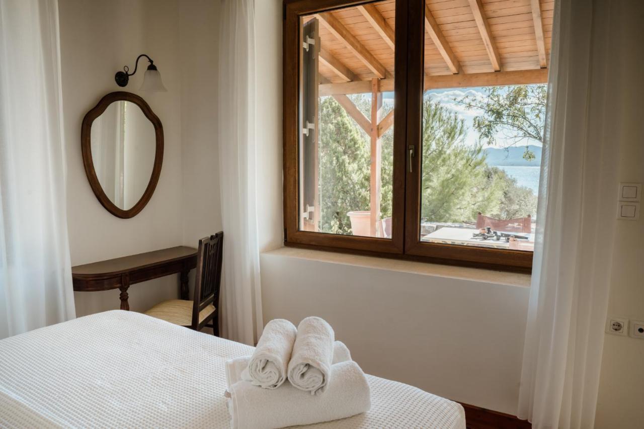 Seafront Traditional Stone House In Sunset Olive Grove - B Alyfanta Luaran gambar